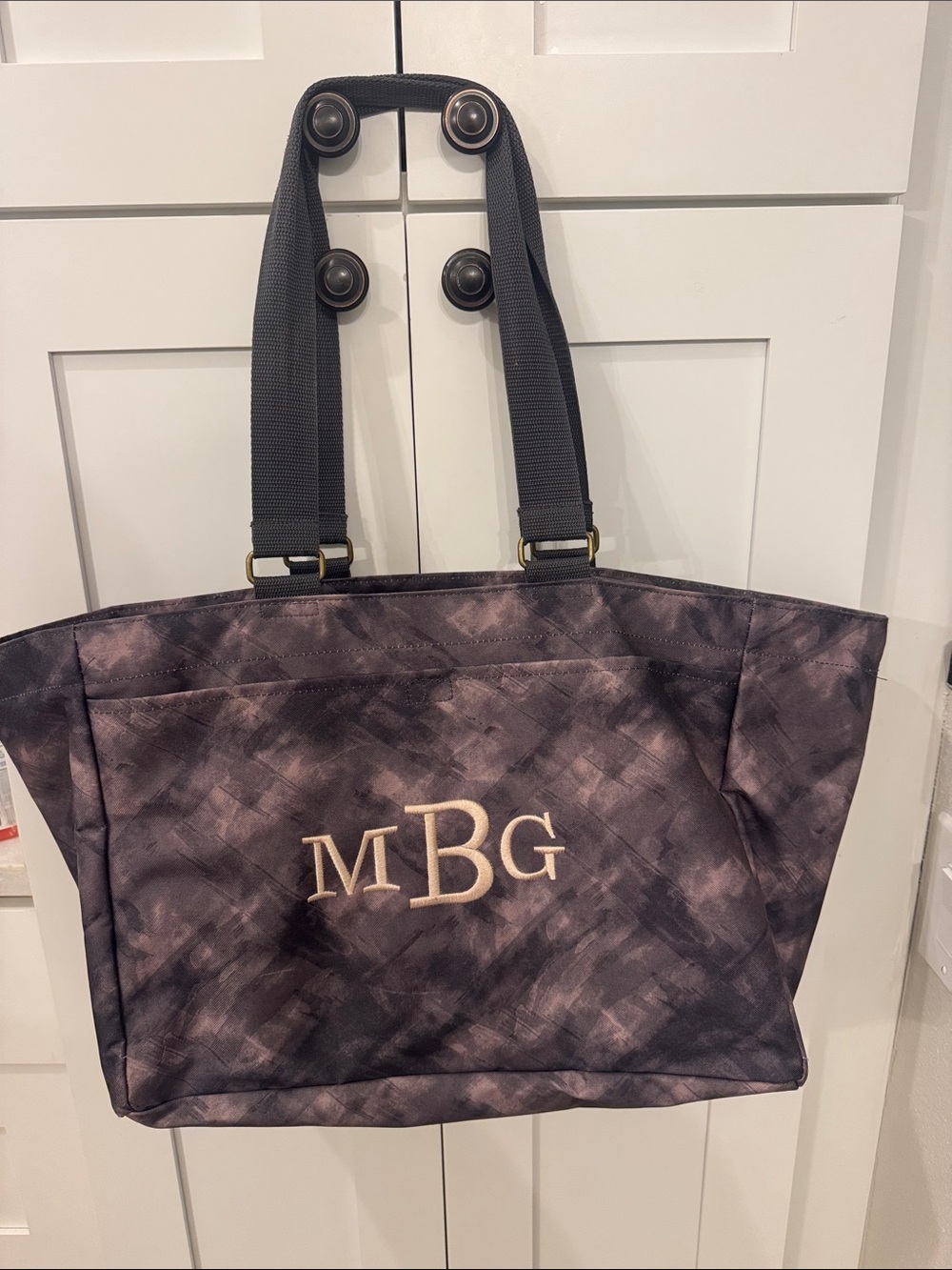 thirty-one Tote with charcoal straps